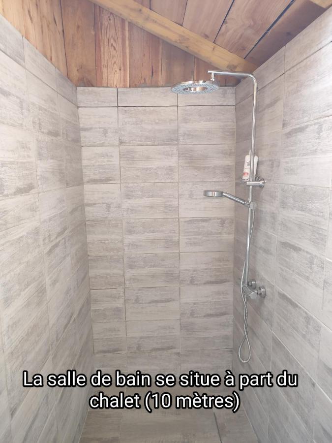 Villa La Baraque Des Artistes à Laharie Extérieur photo